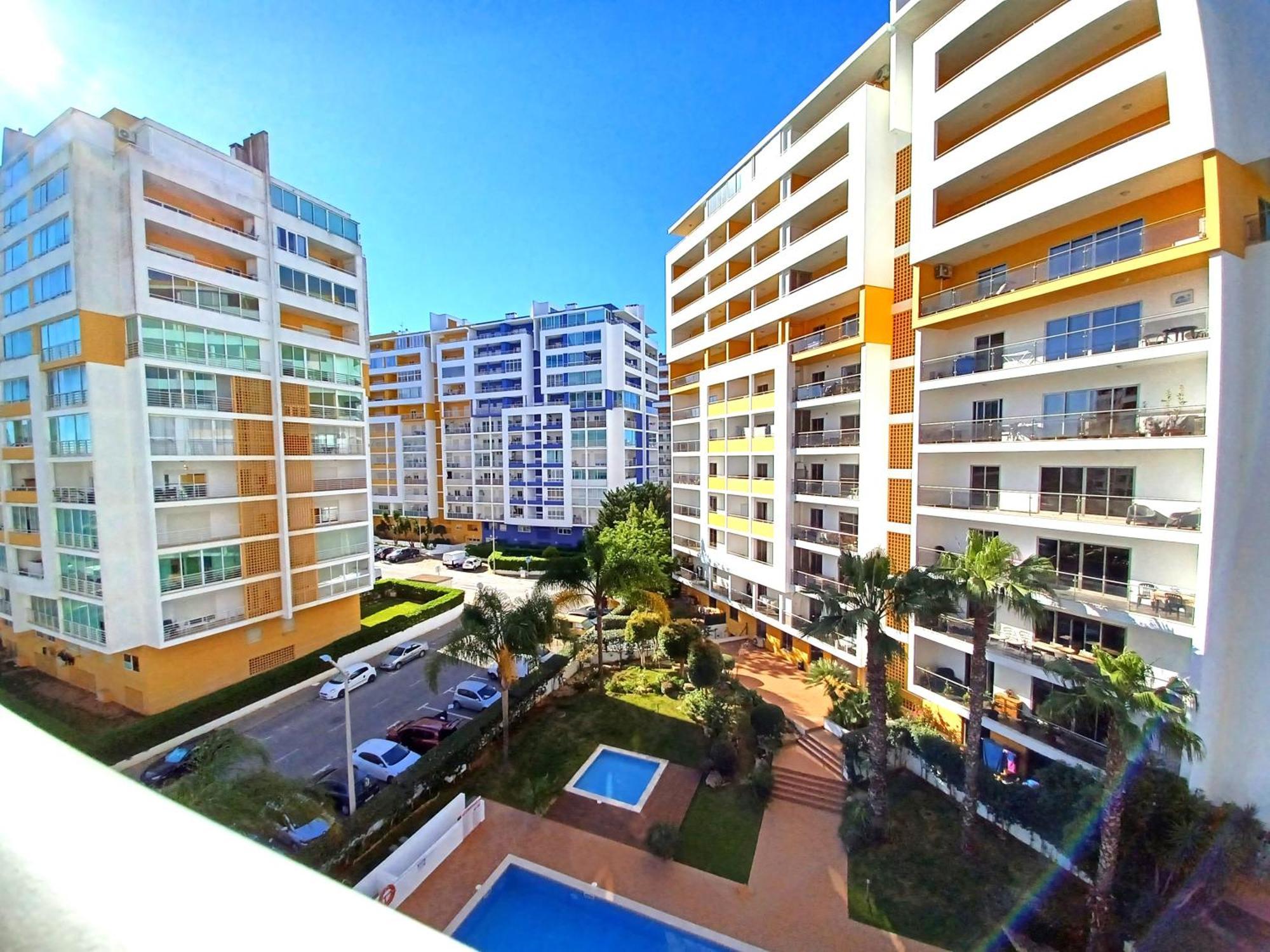 Edificio Lumina Sunshine Beach Apartment Portimao Ngoại thất bức ảnh